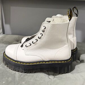 Dr. Martens Sinclair Zip Front Boots, Color: white Nubuck Size 8L